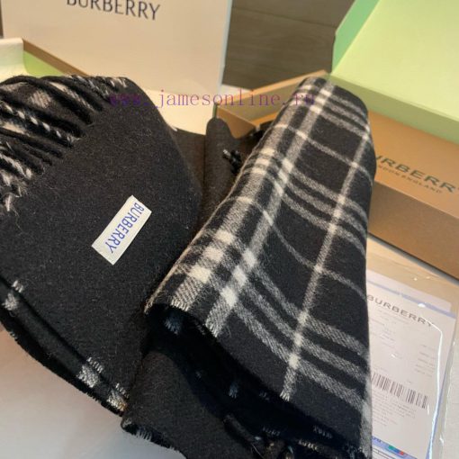 Burberry plaid scarf ️ It looks crazy, so stylish and charming ️ I really like this very ele5ny8zu6s - Image 8