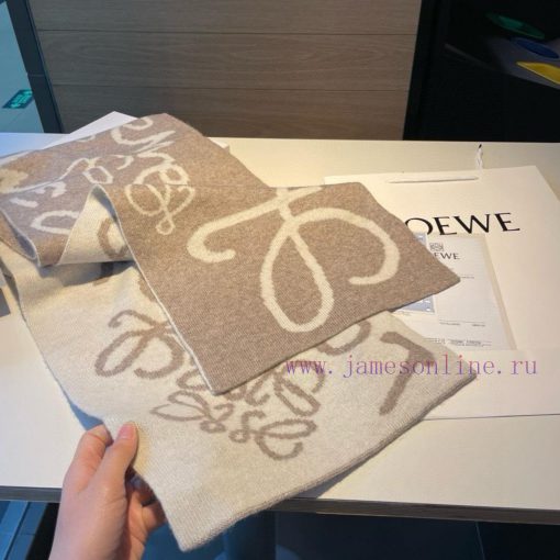 Loewe Original 2022 New Knitted Scarf with Low key Luxury, Exquisite Soft and Elite Level Famnevoba0 - Image 8