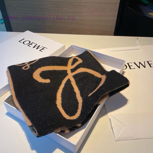 Loewe Original 2022 New Knitted Scarf with Low key Luxury, Exquisite Soft and Elite Level Famx4ifb2d - Image 5