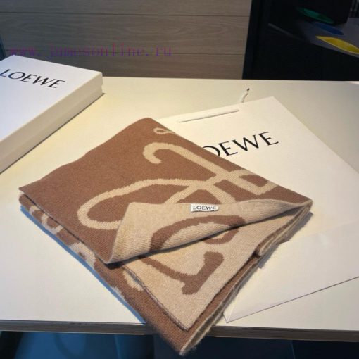 Loewe Original 2022 New Knitted Scarf with Low key Luxury, Exquisite Soft and Elite Level Farit7daae - Image 5