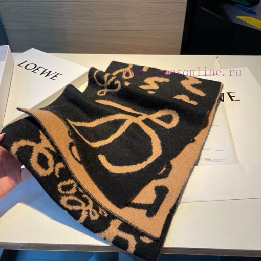Loewe Original 2022 New Knitted Scarf with Low key Luxury, Exquisite Soft and Elite Level Famx4ifb2d - Image 6