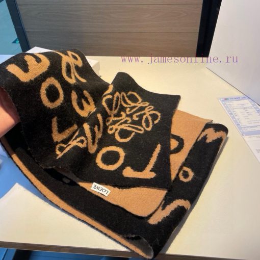 Loewe Original 2022 New Knitted Scarf with Low key Luxury, Exquisite Soft and Elite Level Famx4ifb2d - Image 9