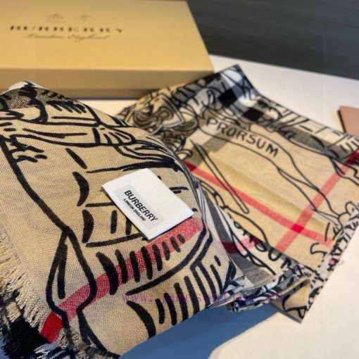 Equestrian Knight Burberry's new scarf and shawl have arrived for inspection ‼burberry Origi4iiiktym - Image 6