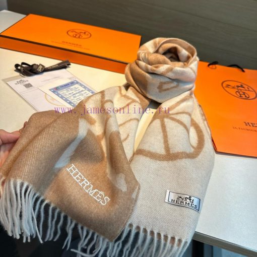 Hermes 100% wool material is very warm, soft and skin friendly, with a classic double-sided 87gpdhd7 - Image 9