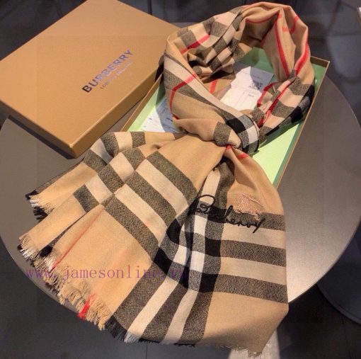 British plaid pattern ️ Burberry's flagship recommendation ️ The latest classic blended seri032uykdr - Image 8
