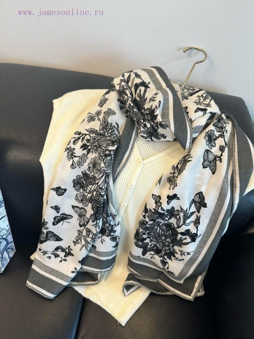 The new double-sided velvet scarf from Dior, recommended for VIP customers, must start quickwcvo9ozm - Image 8