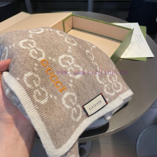 On the hot selling list, high-end quality knitted and spliced scarves from G Home are rare i6lavkq2i - Image 7