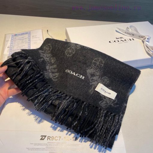 The COACH classic Coach scarf is also so beautiful, not only in terms of appearance but alsouo1kaodr - Image 4
