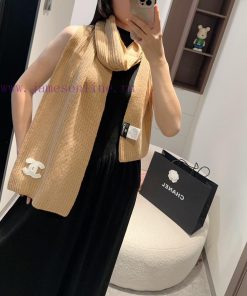 Chanel's new Chanel knitted long scarf is so beautiful [tears]. It is a palace level premium9zpafmc1
