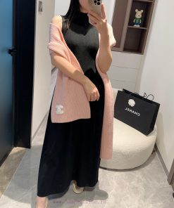 Chanel's new Chanel knitted long scarf is so beautiful [tears]. It is a palace level premiumivkk4tp0