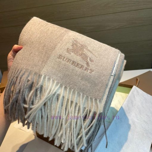 Burberry's new product, scarves and shawls, has arrived. Bur, the original single hall, is asffje78t - Image 9