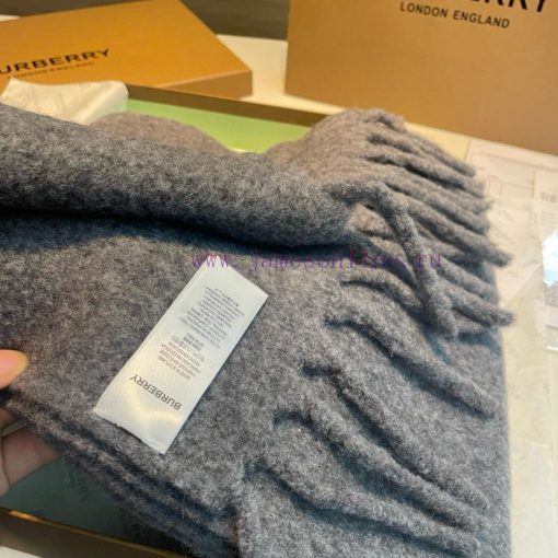 Burberry's super beautiful new mohair scarf is highly recommended to buy with good texture. hkc1vf56 - Image 6