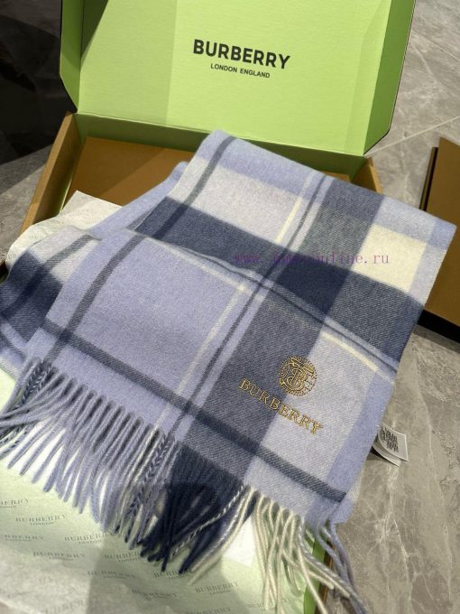 Burberry plaid scarf ️ It looks crazy, so stylish and charming ️ I really like this very elewx3dj22f - Image 5