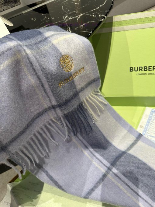 Burberry plaid scarf ️ It looks crazy, so stylish and charming ️ I really like this very elewx3dj22f - Image 7