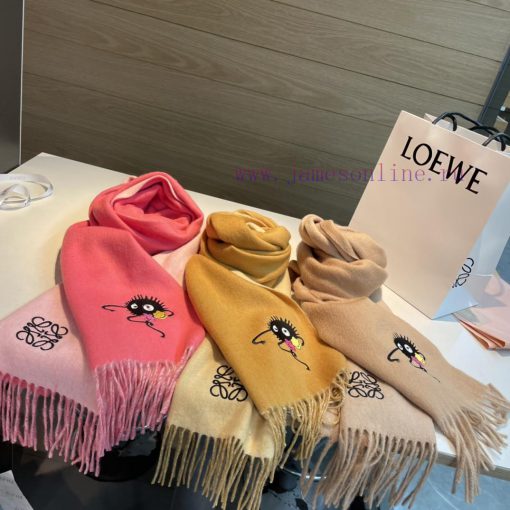 Double sided small virus series ▪ Loewe's rare and gentle color scheme, low-key yet elegant.1k6bf1sl - Image 3