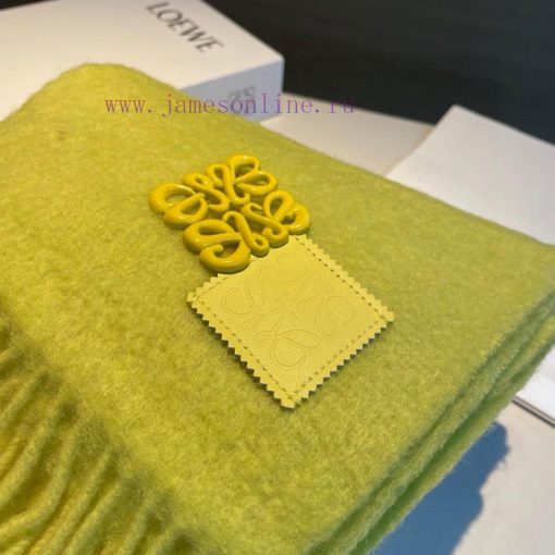 Sending a big brooch, Loewe's super beautiful new mohair brooch scarf is highly recommended jk5hdk5c - Image 4