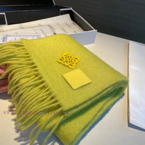 Sending a big brooch, Loewe's super beautiful new mohair brooch scarf is highly recommended jk5hdk5c - Image 8