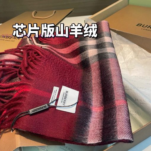 Original single cashmere tower pointed cowhide classic plaid scarf of royal palace levelIt'sqedcidkp - Image 6