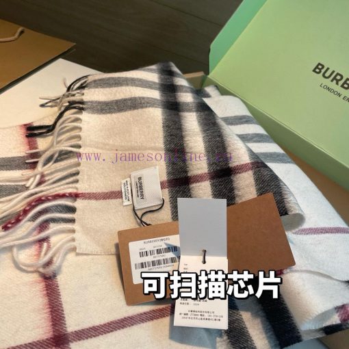 Original single cashmere tower pointed cowhide classic plaid scarf of royal palace levelIt'saa9h26ni - Image 7