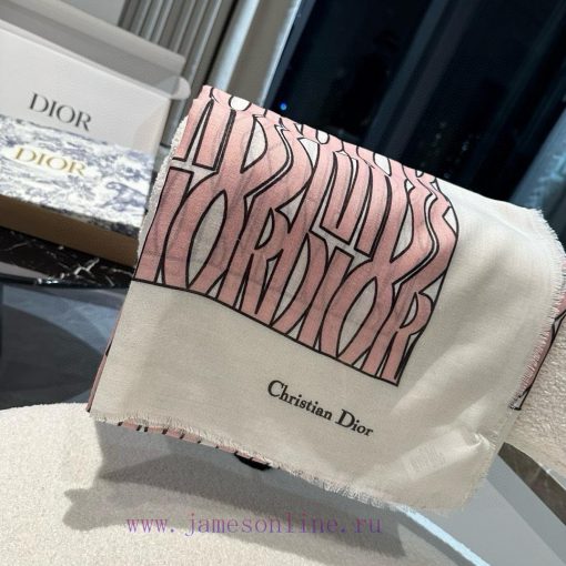 Dior's latest flagship letter graffiti 140, which is very easy to match for both vacation an4lh2ev62 - Image 4