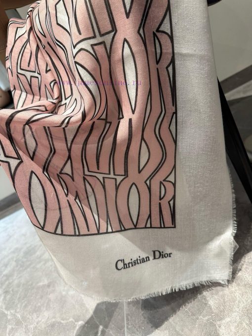 Dior's latest flagship letter graffiti 140, which is very easy to match for both vacation an4lh2ev62 - Image 9