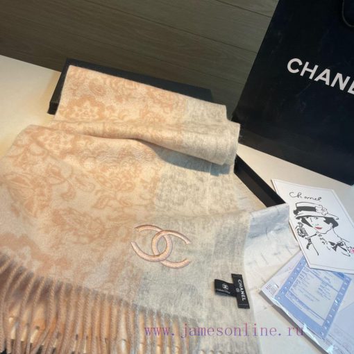 Chanel likes products with good looks and high quality that are easy to purchase. They are hxx6pjnqu - Image 7