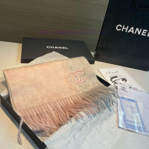 Chanel likes products with good looks and high quality that are easy to purchase. They are h76rjo3w7 - Image 4