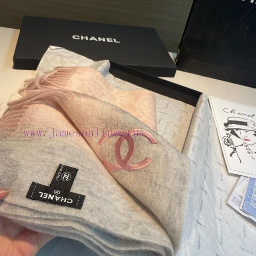 Chanel likes products with good looks and high quality that are easy to purchase. They are h76rjo3w7 - Image 5