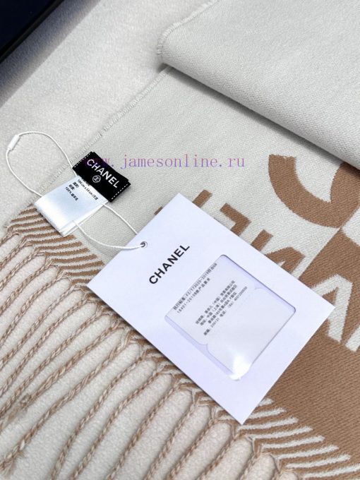 𝐂𝐇𝐀𝐍𝐄𝐋 New "Double sided Color blocked Jacquard" Bare PinkSize184x34cm (excluding tassels)Vi34ot9od2 - Image 9