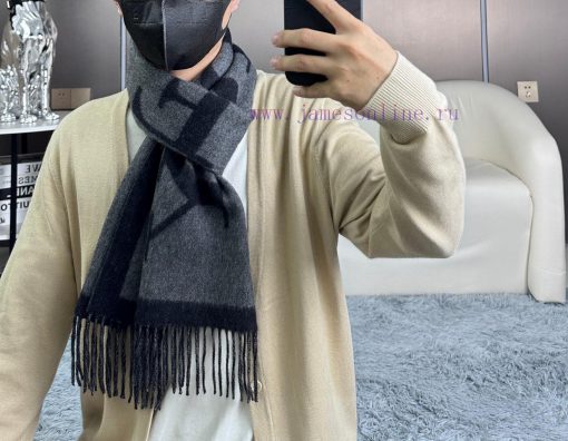 The new 2023 Burberry double-sided cashmere scarf is in high demand, with a cost-effective atlvgumqr - Image 2