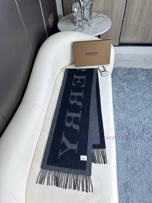 The new 2023 Burberry double-sided cashmere scarf is in high demand, with a cost-effective atlvgumqr - Image 6