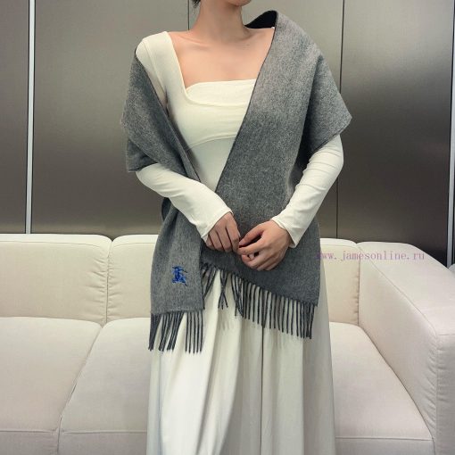 𝐁𝐔𝐑𝐁𝐄𝐑𝐑𝐘 Double sided solid color embroidered long scarf official website synchronized new ️et5w8t03 - Image 2