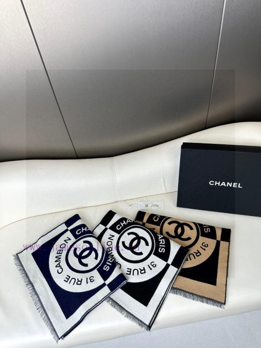 High quality Chanel badge scarf with double-sided dual color jacquard wool and silk fabric, gkzk5y32 - Image 10