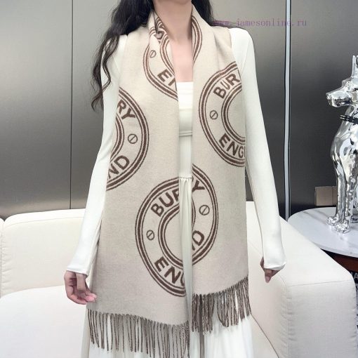 New products for autumn and winter 2024: Burberry's double-sided two tone wool scarf with a 7wvxg6zj - Image 2