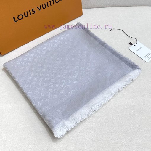 LV's freshly baked amazing little shawl~The size of the shawl is rare, 120cm * 120cm. The de3f6pxsuk - Image 4
