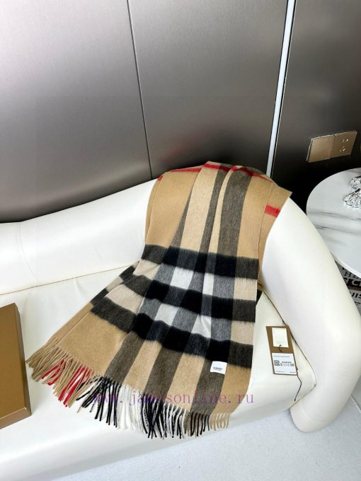Popular Burberry classic large plaid shawl, a must-have for all hands, with the latest smalllk611soi - Image 5