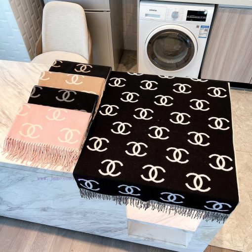 The perfect combination of CHANEL's elegant and classic Chanel logo is refreshing, and the a02u7egpb - Image 10