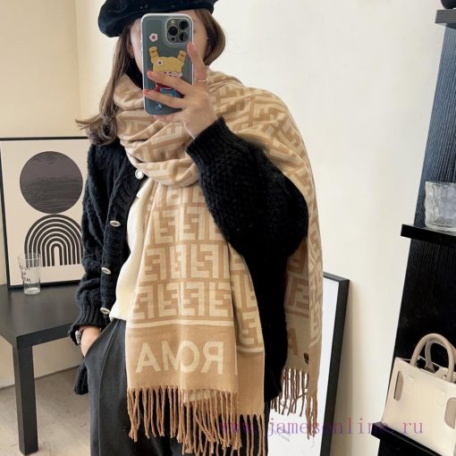 FENDI F's rare super beautiful double-sided design is a stunning new item. Don't be fooled bcb9fiegp - Image 2