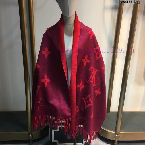LV mink fur millennium LV cashmere scarf shawl, classic four leaf clover pattern, loved by m3ea9pjmk - Image 8