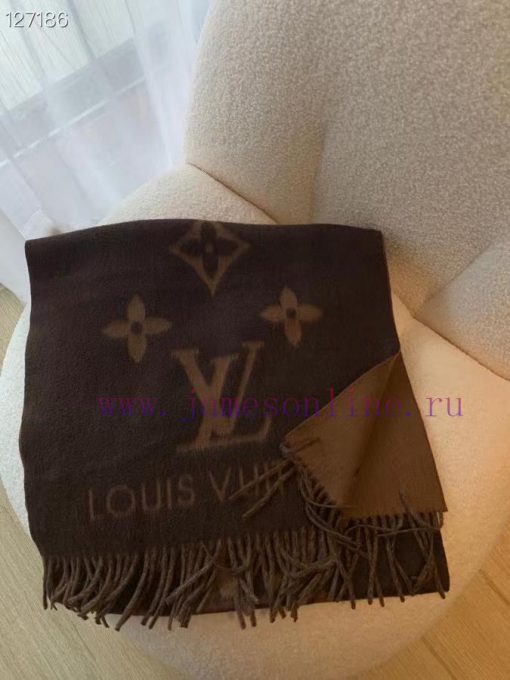 Star Huo Siyan and Li Xiaolu are wearing the same Louis Vuitton high-end rabbit fur scarf shjnsnivqs - Image 10