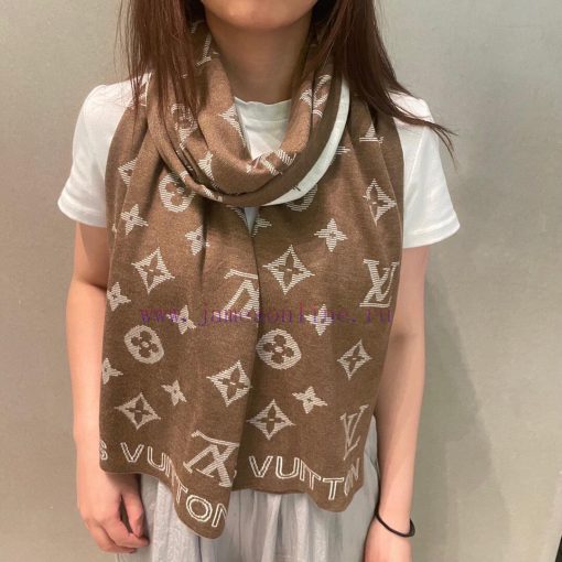 LV official website knitted cashmere material is very warm, soft and skin friendly. It does 7xoq7dqs