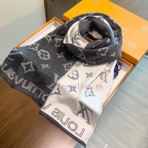 LV official website knitted cashmere material is very warm, soft and skin friendly. It does brur6t0i - Image 5