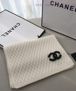 Chanel Chanel is a rare knitting piece with gentle color matching, super infatuated with lowcqudfgg8