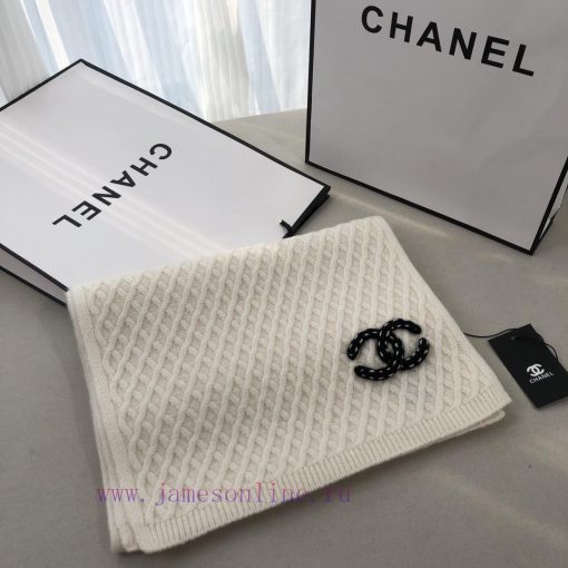 Chanel Chanel is a rare knitting piece with gentle color matching, super infatuated with lowcqudfgg8 - Image 2