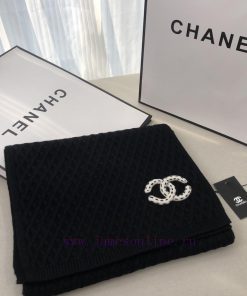 Chanel Chanel is a rare knitting piece with gentle color matching, super infatuated with lowysg2veqk