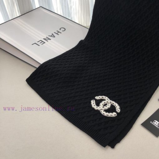 Chanel Chanel is a rare knitting piece with gentle color matching, super infatuated with lowysg2veqk - Image 6