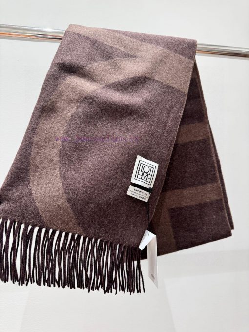 Nordic fashion brand Toteme wool scarf double-sided jacquard craftsmanship, lambLamb fur, ver7qwi4pn - Image 5
