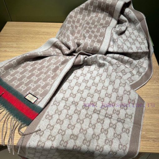Gucci's synchronized new cashmere material is very warm, soft and skin friendly, without tyipioox1o3 - Image 5