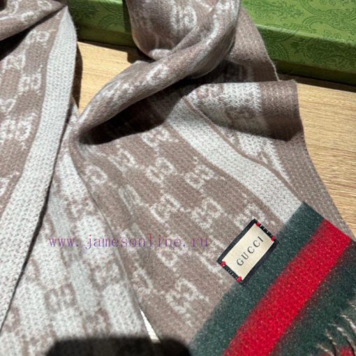 Gucci's synchronized new cashmere material is very warm, soft and skin friendly, without tyipioox1o3 - Image 7