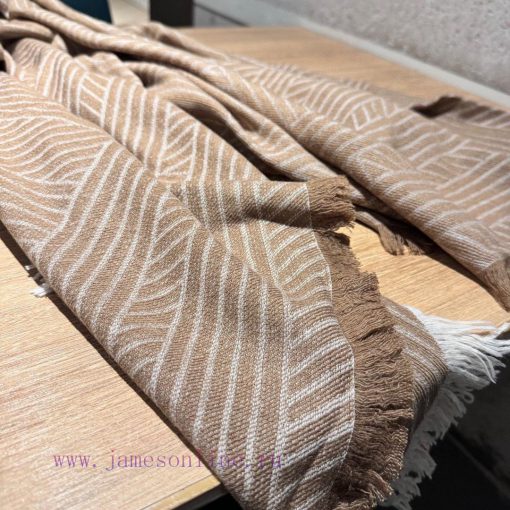 Extremely rare Toteme export original large shawlThis type of goods has no additional ordersvy9iwnnt - Image 4
